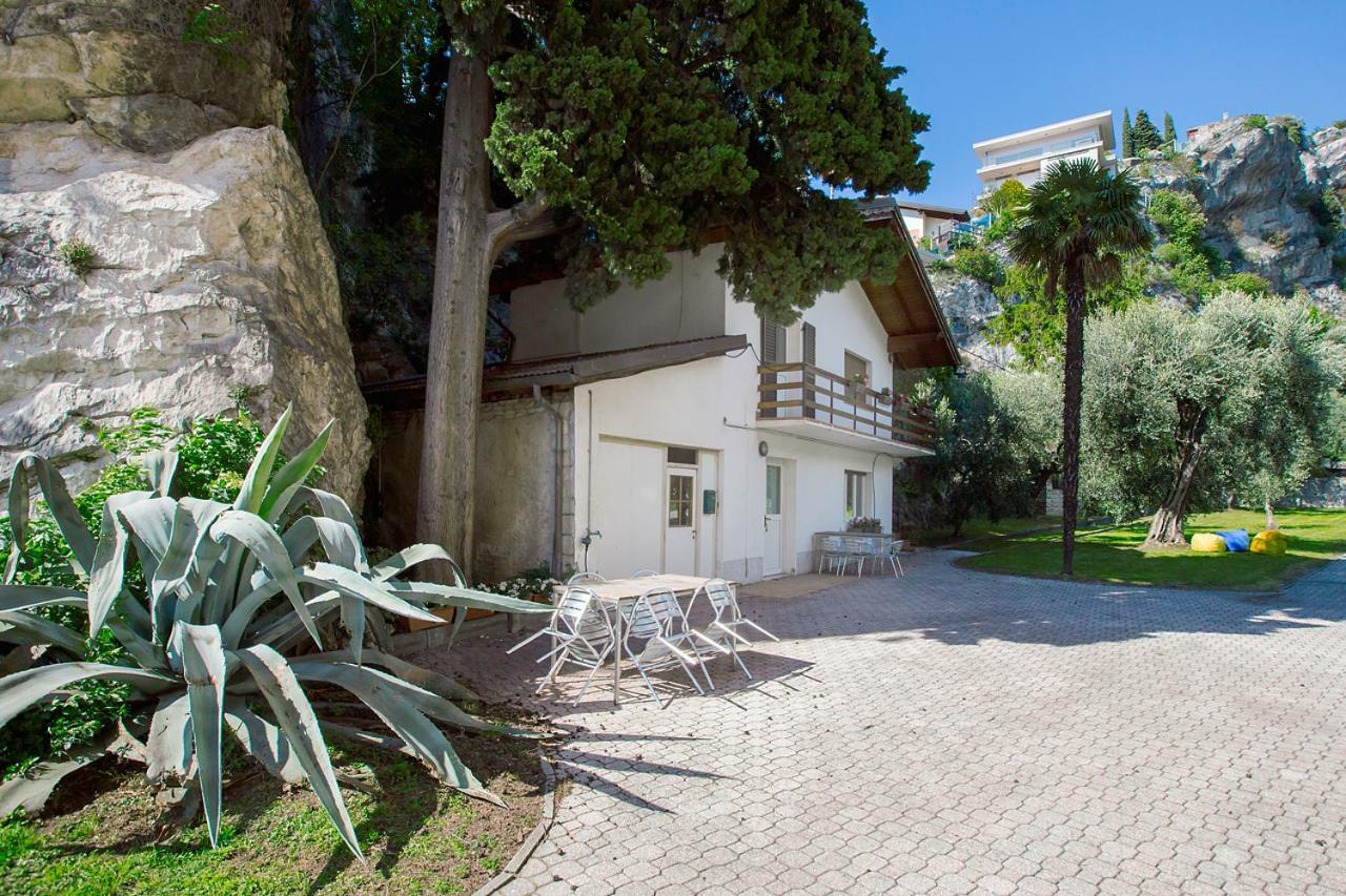 Apartments Suster Torbole Sul Garda Luaran gambar