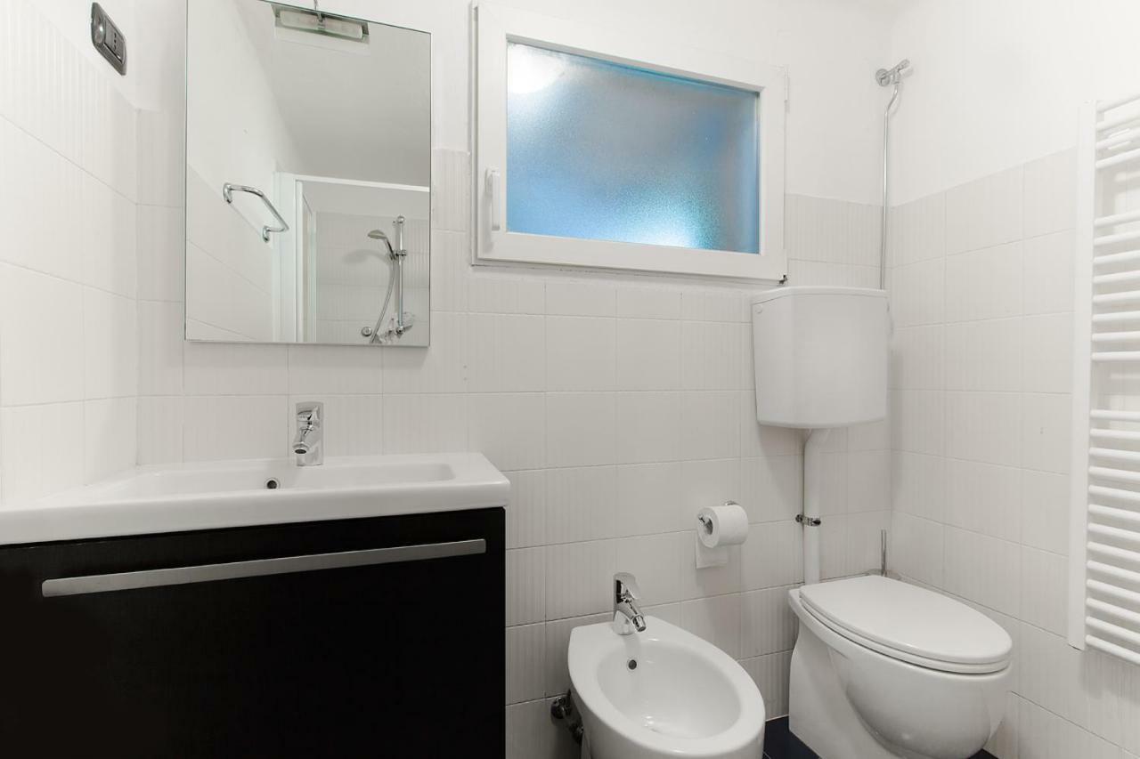 Apartments Suster Torbole Sul Garda Luaran gambar