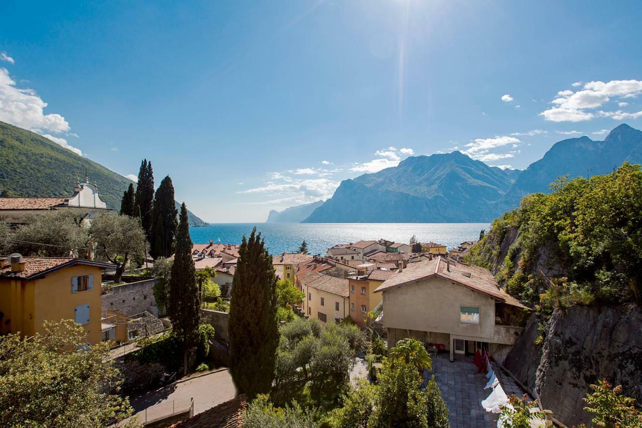 Apartments Suster Torbole Sul Garda Luaran gambar
